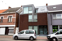 Dokter Vandeperrestraat, Geel renovatie 2003